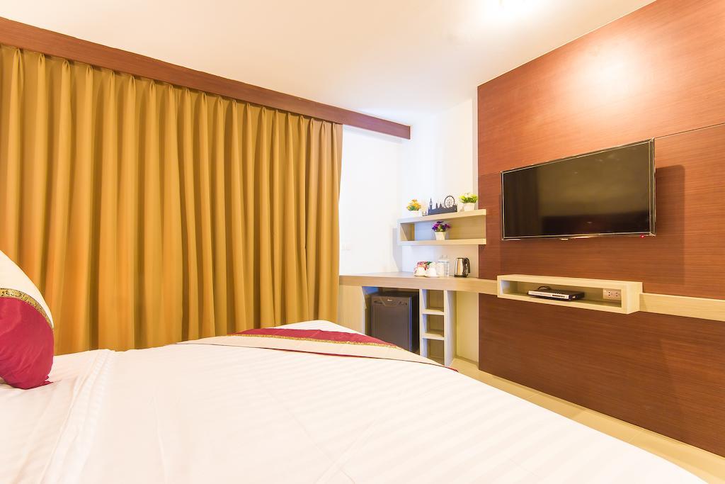 Hemingways Silk Hotel Patong Pokój zdjęcie