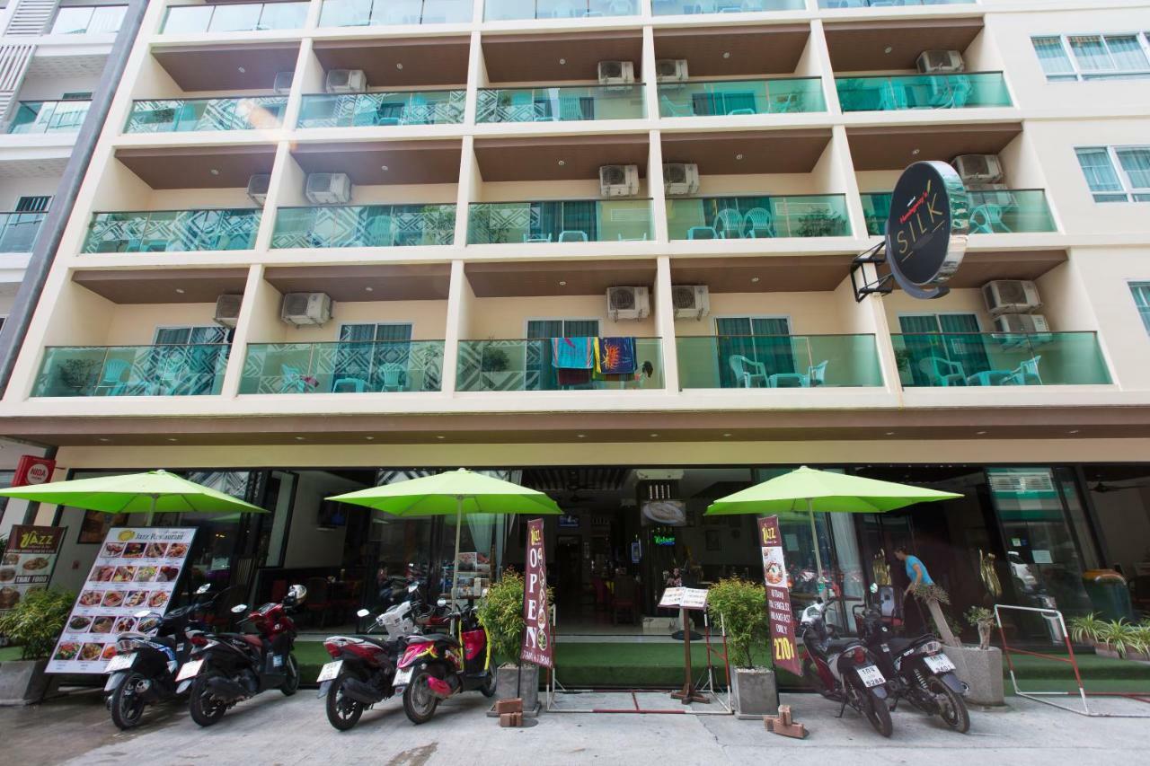 Hemingways Silk Hotel Patong Zewnętrze zdjęcie
